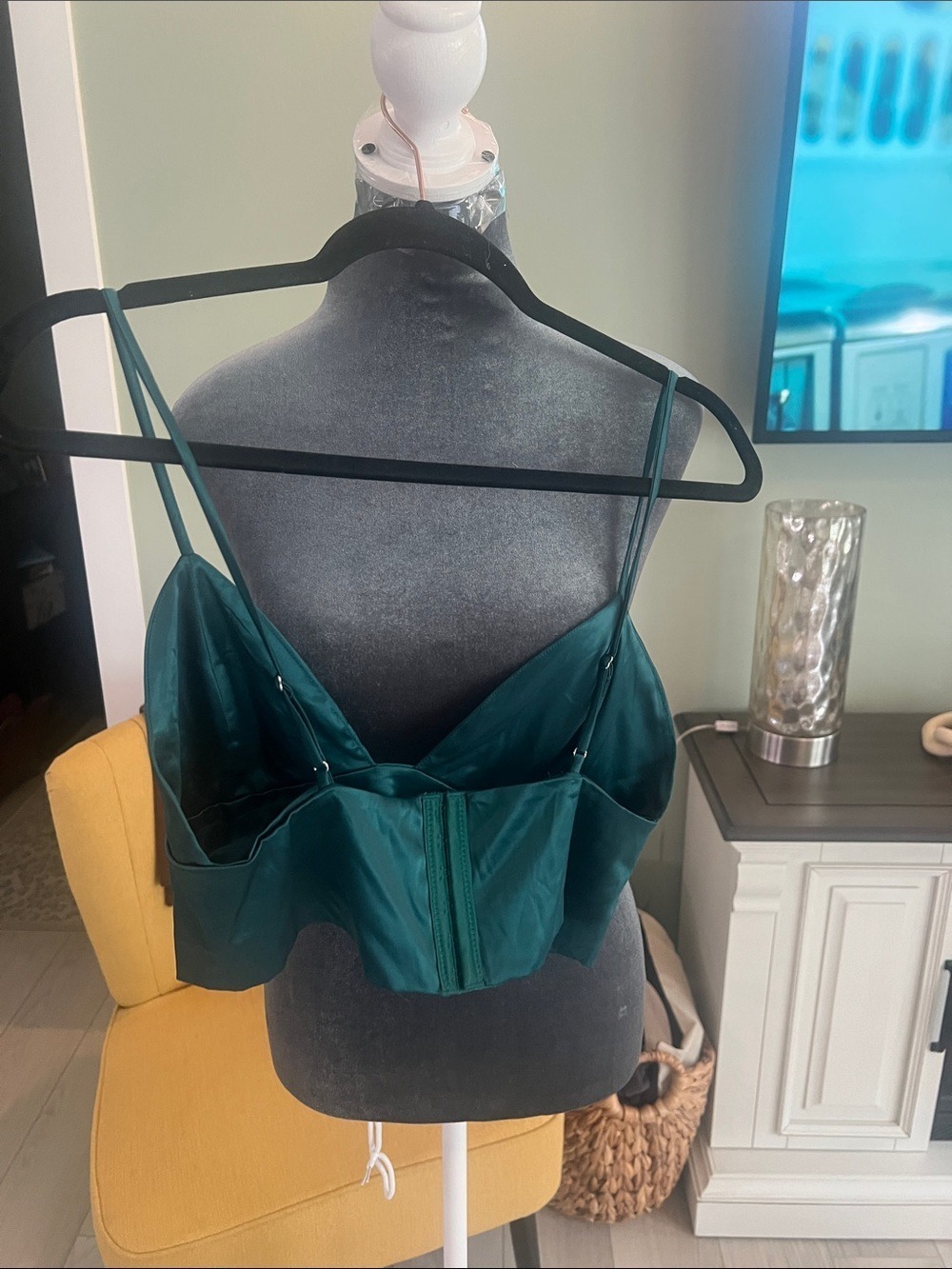 Amazon Teal Green Satin Crop Top - Picture 2 of 5